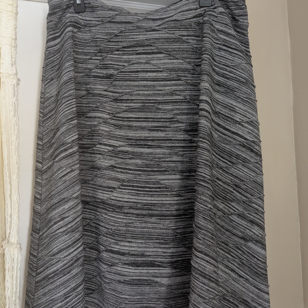 Pull On Skirt Size XL Below The Knee.
